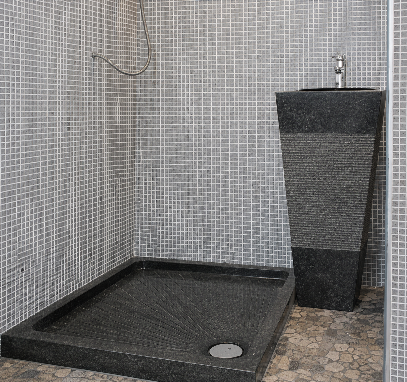 Aksehir Black Marble Application 2